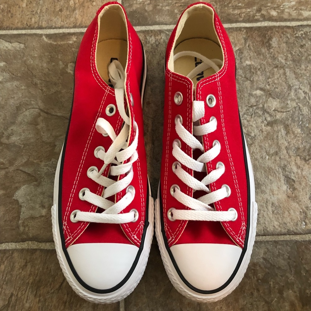 Red converse